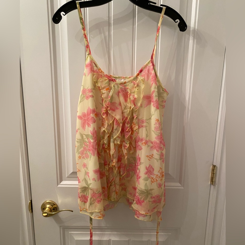 San Souci Size Medium Yellow w/Pink Florals Spaghetti Strap Top Double Hem Top